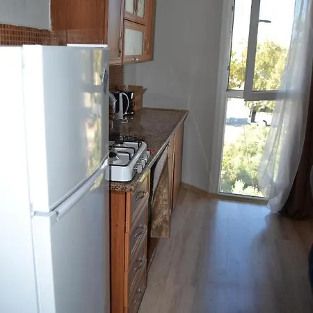 Apartment Pommegranade Side